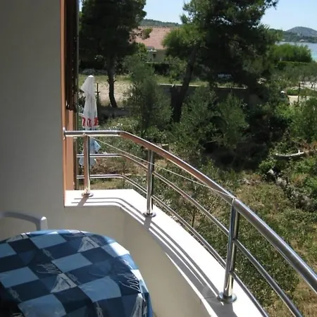 아파트 Fuer 4 Personen Ca 45 Qm In Srima, Dalmatien Norddalmatien - B60464 *